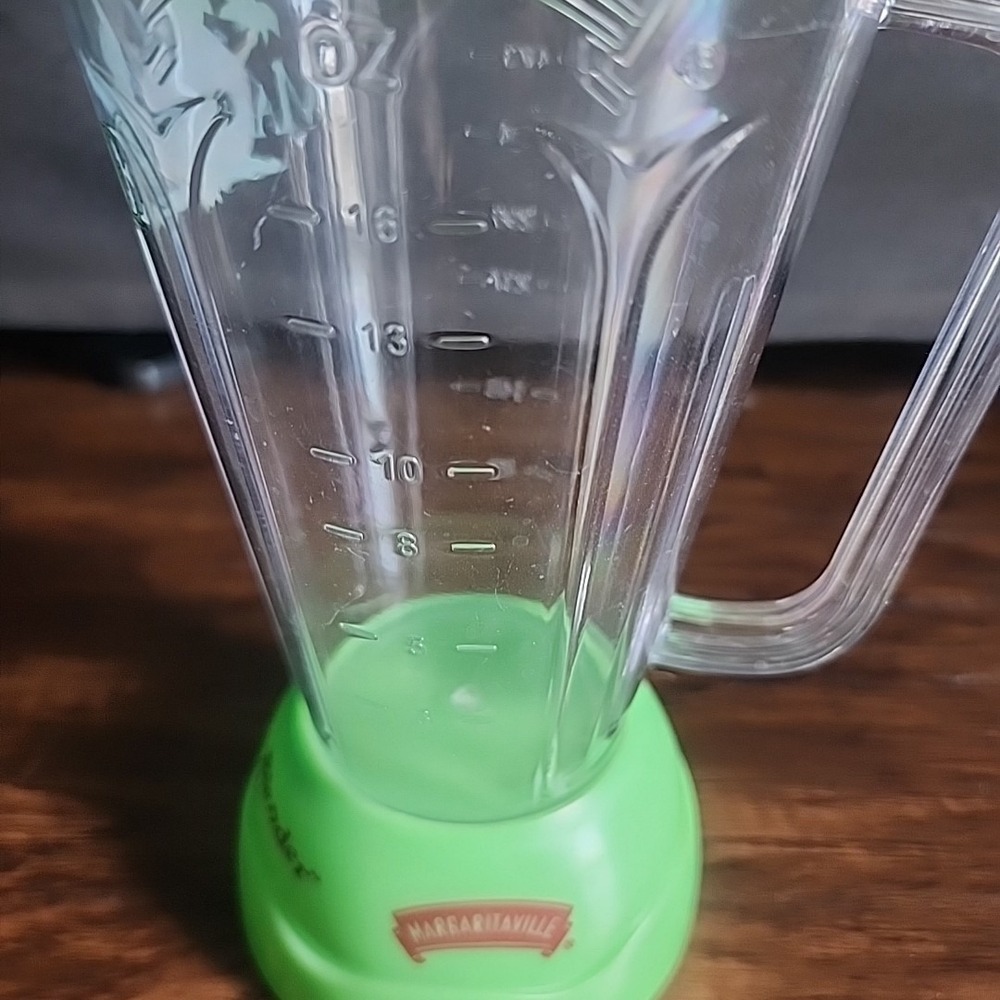Margaritaville Booze In The Blender Souvenir Cup Pitcher Jimmy Buffett - Picture 4 of 5